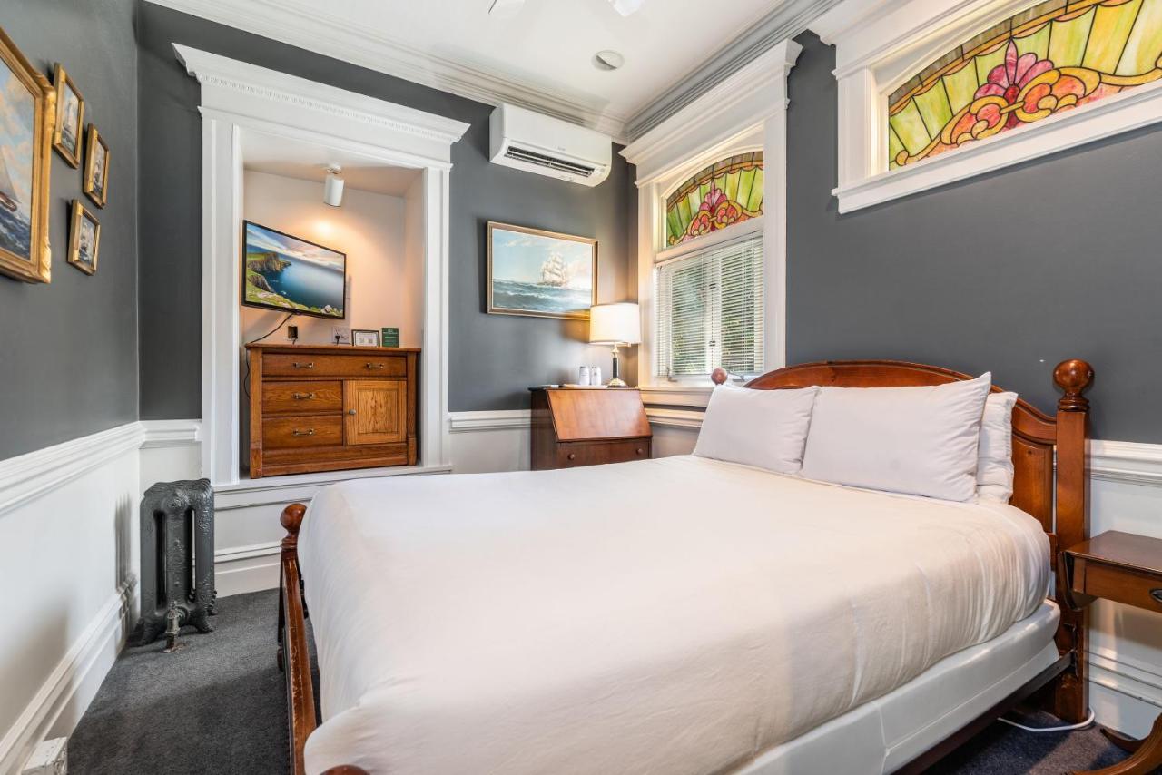 Seattle Gaslight Inn エクステリア 写真