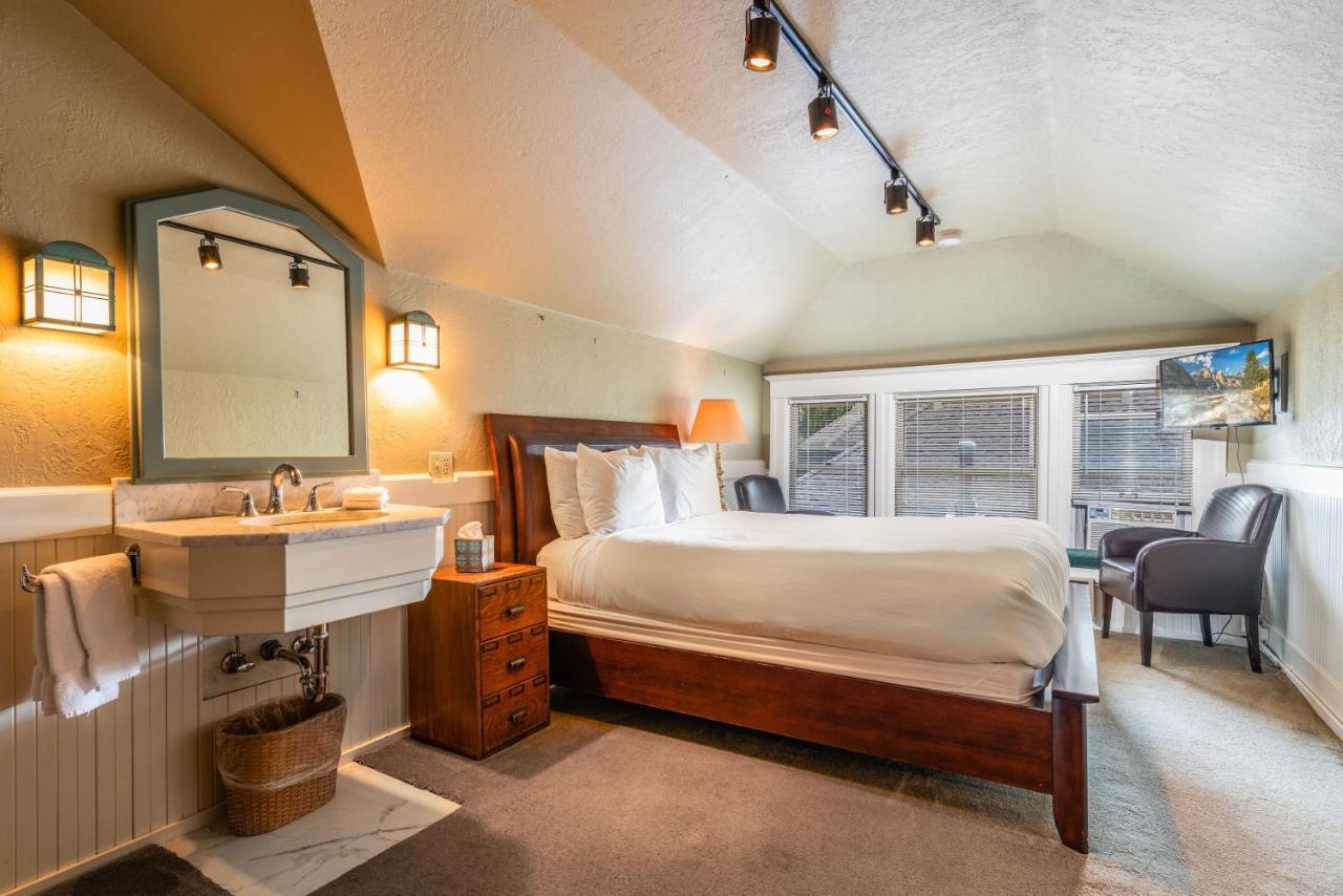 Seattle Gaslight Inn エクステリア 写真