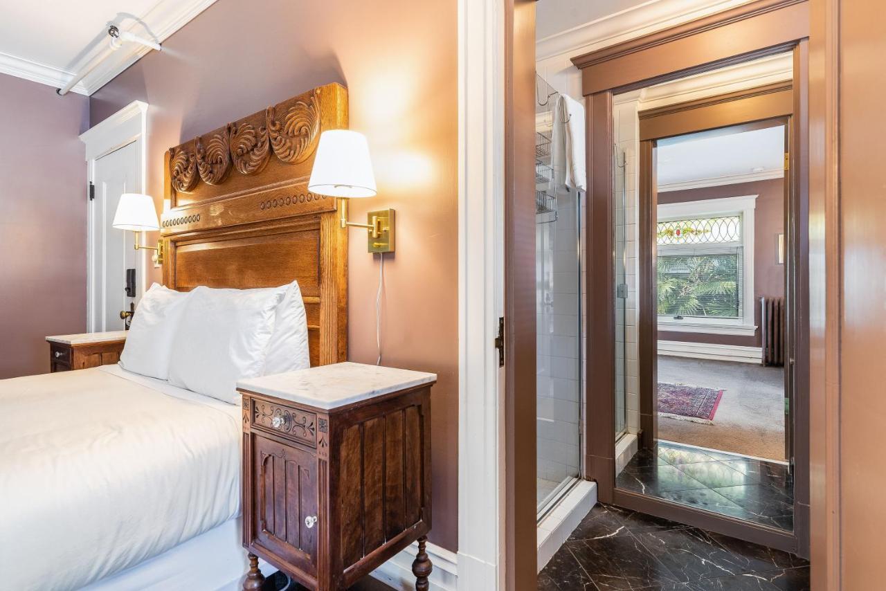 Seattle Gaslight Inn エクステリア 写真